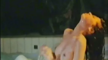 MILF avec de gros seins sera baisée par un meilleurs sites pornos jeune mec et obtient une éjaculation dans sa bouche