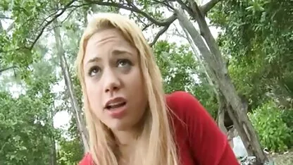 La pute invite un homme à baiser et promet un orgasme sauvage liste des meilleurs sites pornos