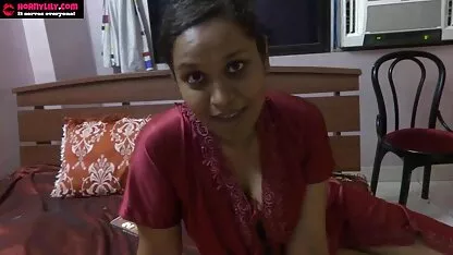 Allu claquant vagin Levrette fait les meilleurs pornos africains sens dans la cuisine