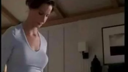 Adolescent je veux un bon porno fille à la recherche d'une relation de même sexe pour la première fois