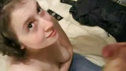 Les filles en chapeau de porno tres bon pirate lécher la chatte sur un yacht
