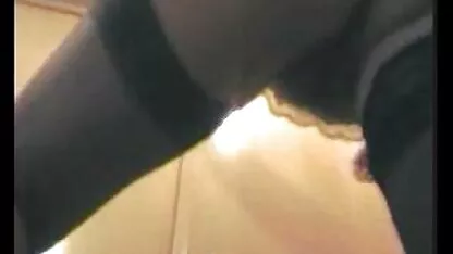 Russe squat beauté suce homme droit sur la un bon film porno français rue