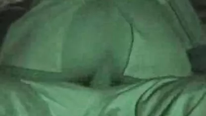 Lesbienne tres bon porno Belle marteau chatte avec un strapon