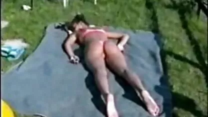 Beauté Flora donne délicieux Pipe la meilleure porno du monde