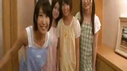 Japonais avec poilu poilu vissage son excellent film porno mari et utiliser des jouets dans le sexe