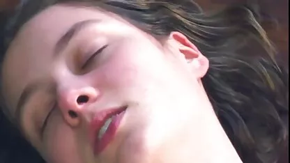 Valentina a 18 ans liste meilleur film porno pour des vacances reposantes